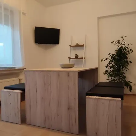 Schoene Und Optimal Gelegene Lejlighed