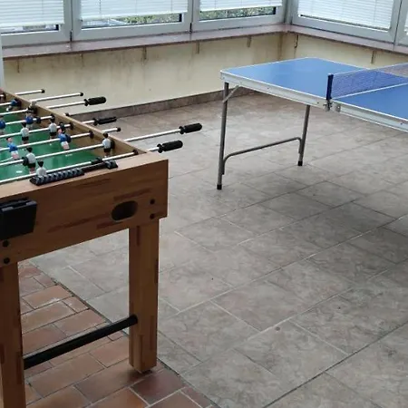 Schoene Und Optimal Gelegene Lejlighed Weisskirchen