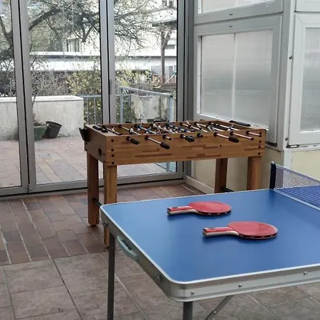 Schoene Und Optimal Gelegene Apartment Weisskirchen
